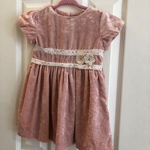 Baby girl velvet dress